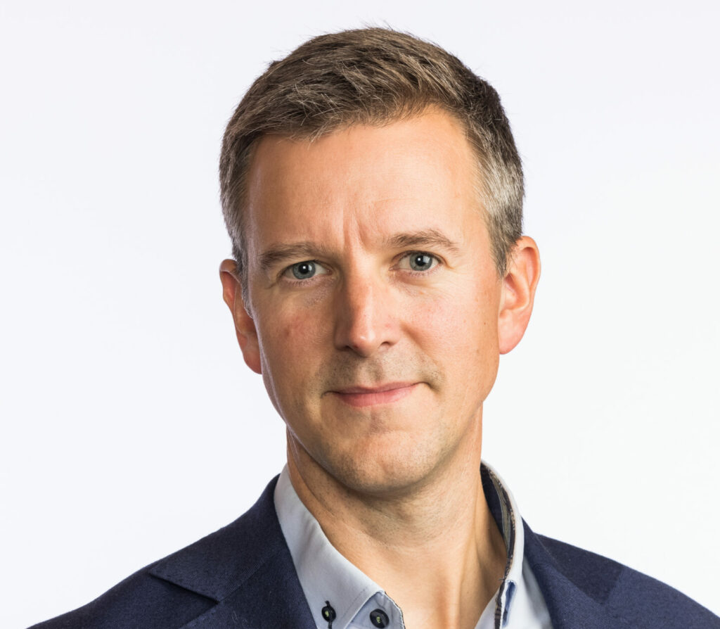 Straight Forward med Erling Sande